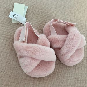 Baby Gap fuzzy slippers